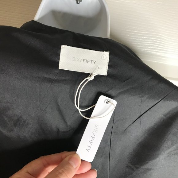 NWT SIX/FIFTY Women's Wrens Wool Blend Cape Black/Ivory Hounds Tooth ~ Size L - Picture 7 of 7